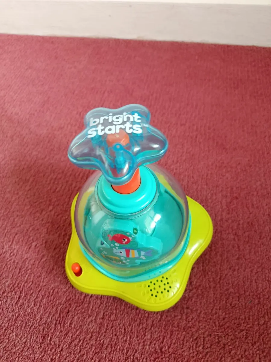 VTech Baby Explore & Discover Sensory Roller - Image 2
