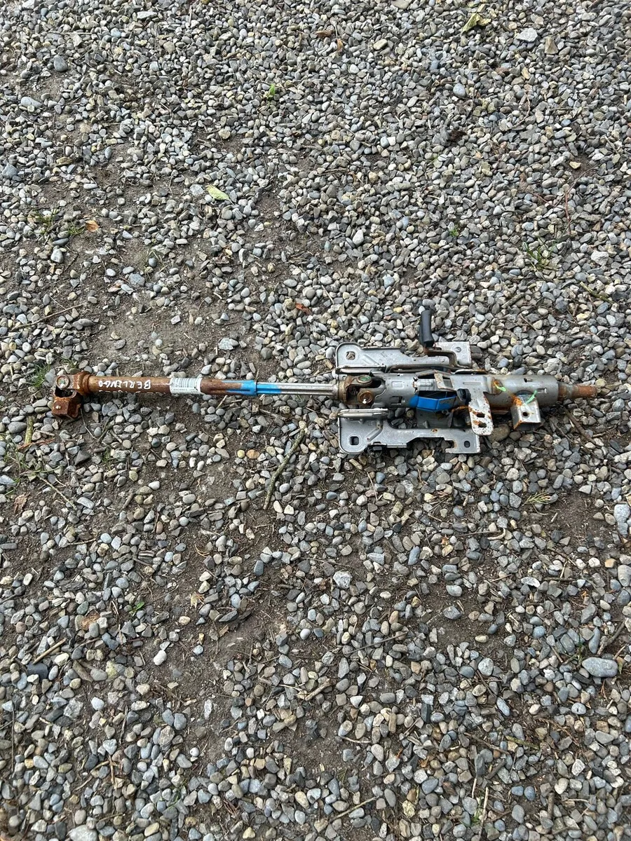 Van part - Image 1