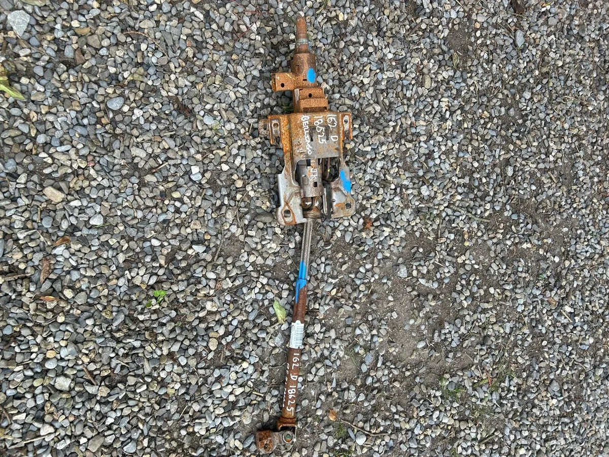 Van part - Image 2