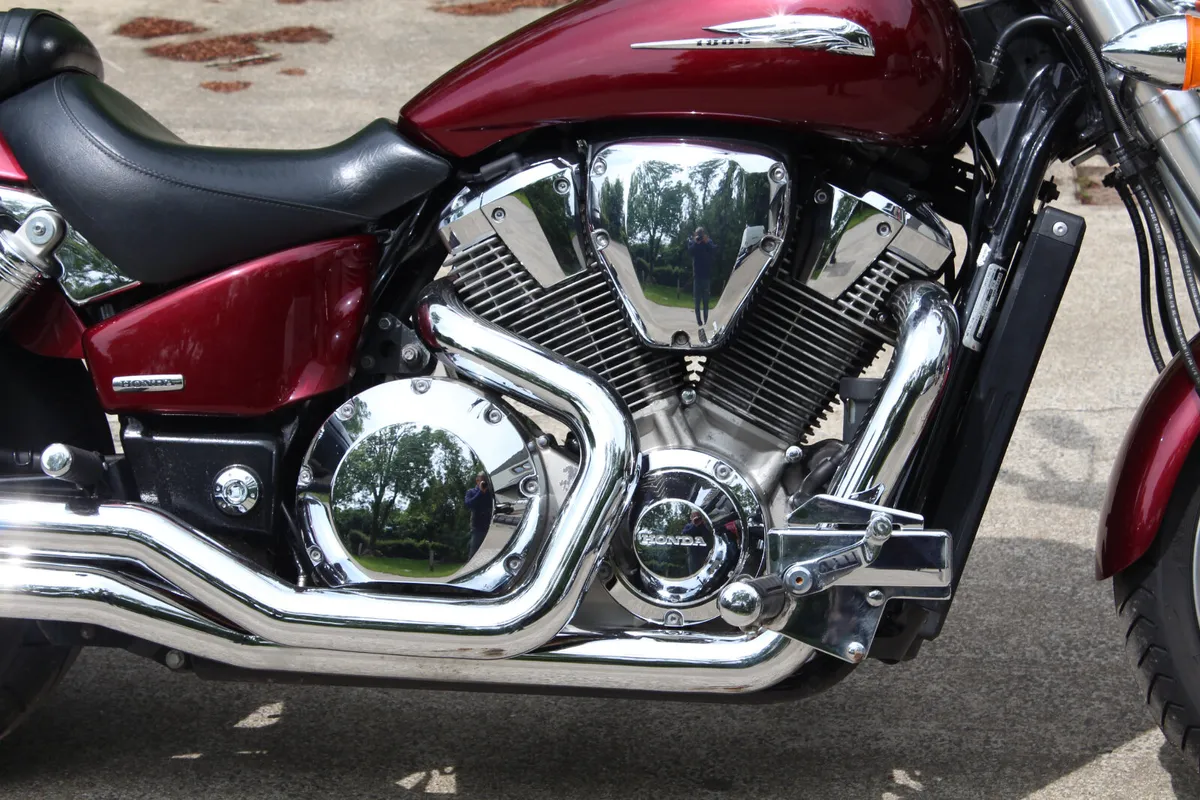 2006 Honda VTX 1800 - Image 2