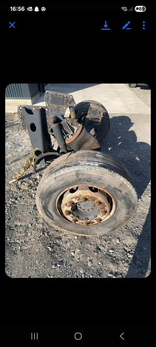 Lift Axel - Image 2