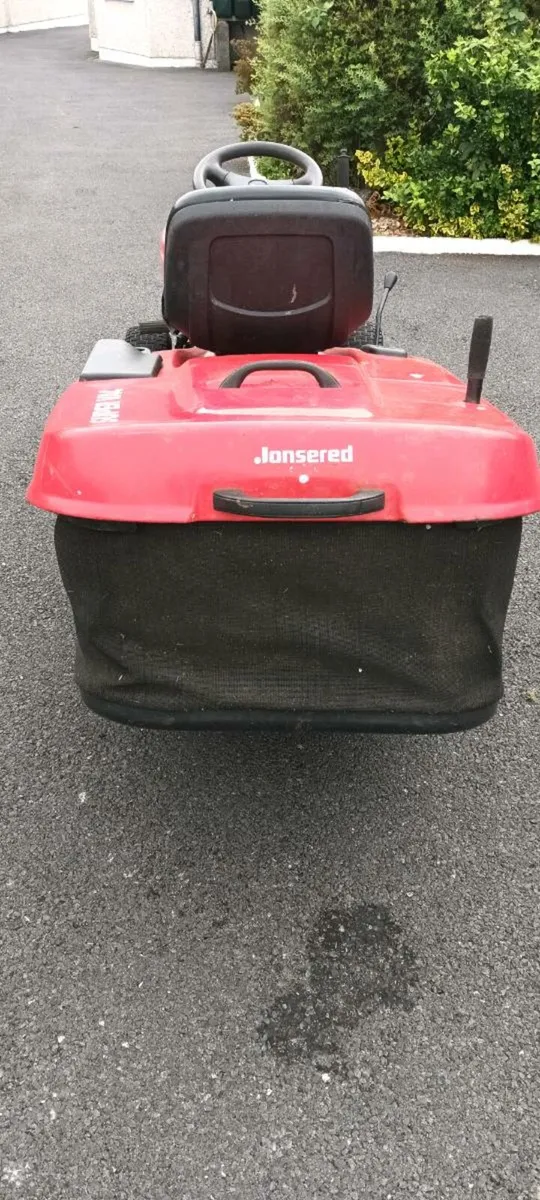 Ride on mower - Image 4