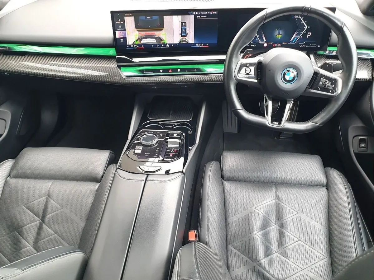 BMW 5 Series 530e M Sport - Image 4