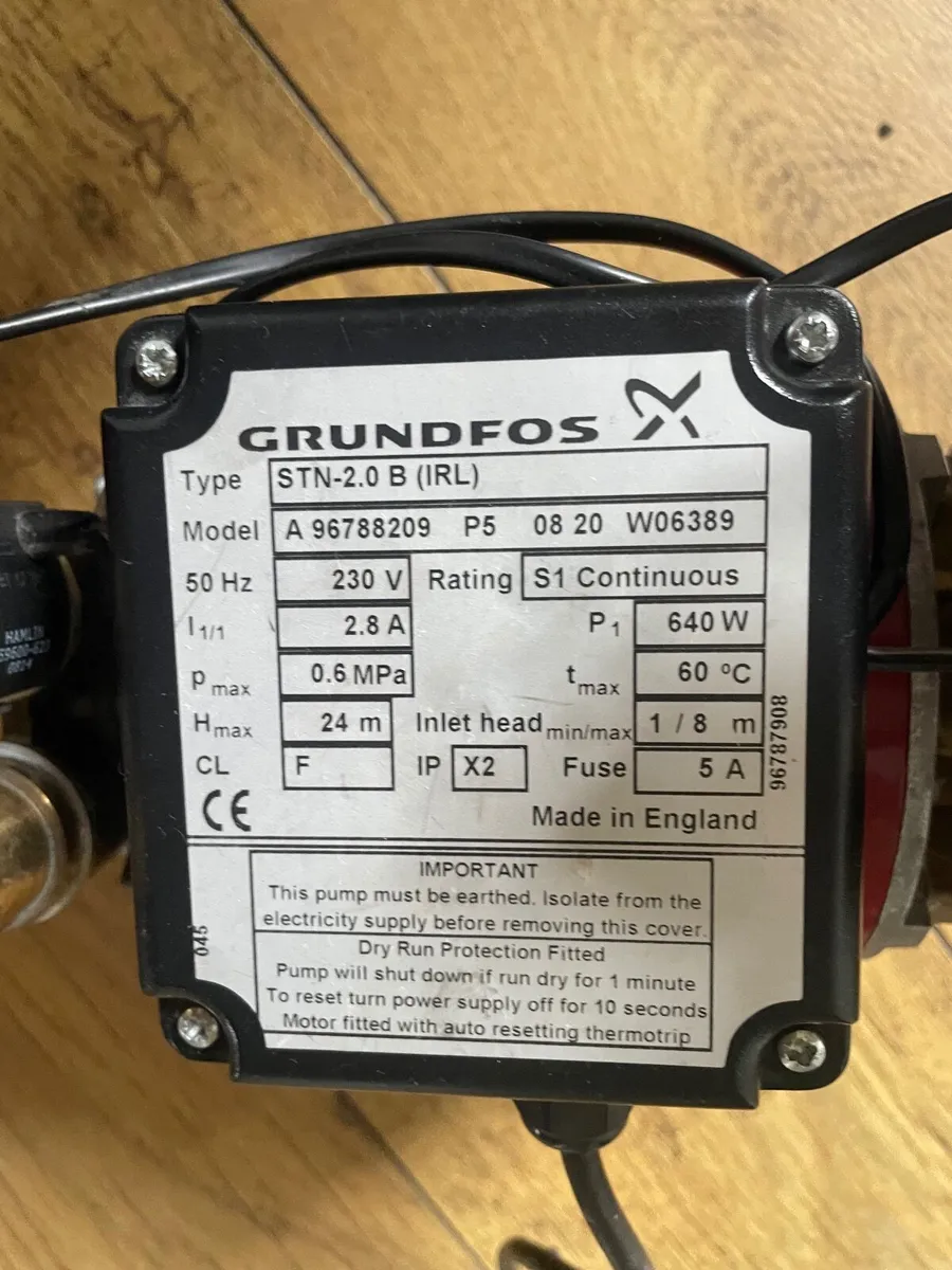 Shower Pump 2 bar  (Needs Repair/Recondition) - Image 3