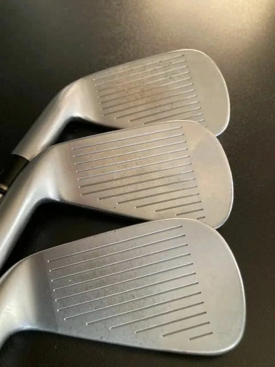 Very Rare Adams CC1 Idea Black Irons (4-Pw) - Image 4