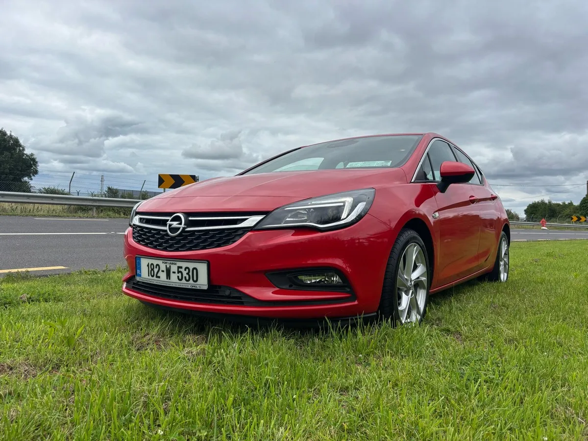 Opel Astra SRI Diesel - Image 2