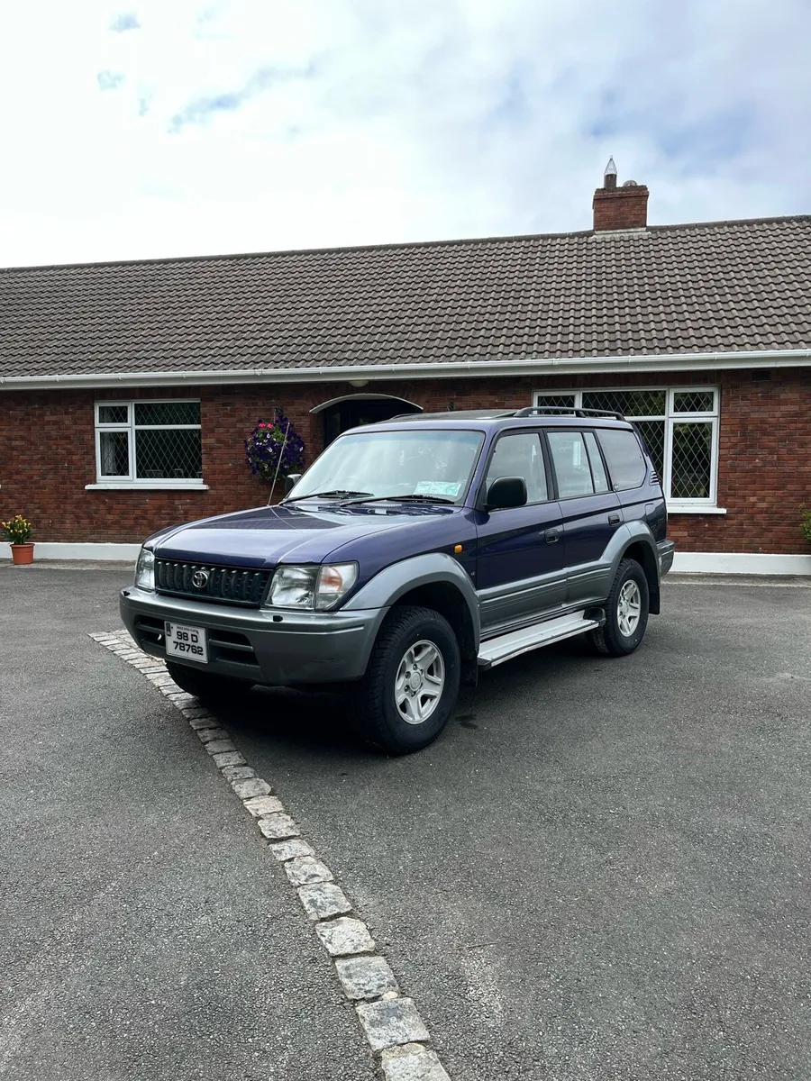Land Cruiser Colorado GX - Image 4