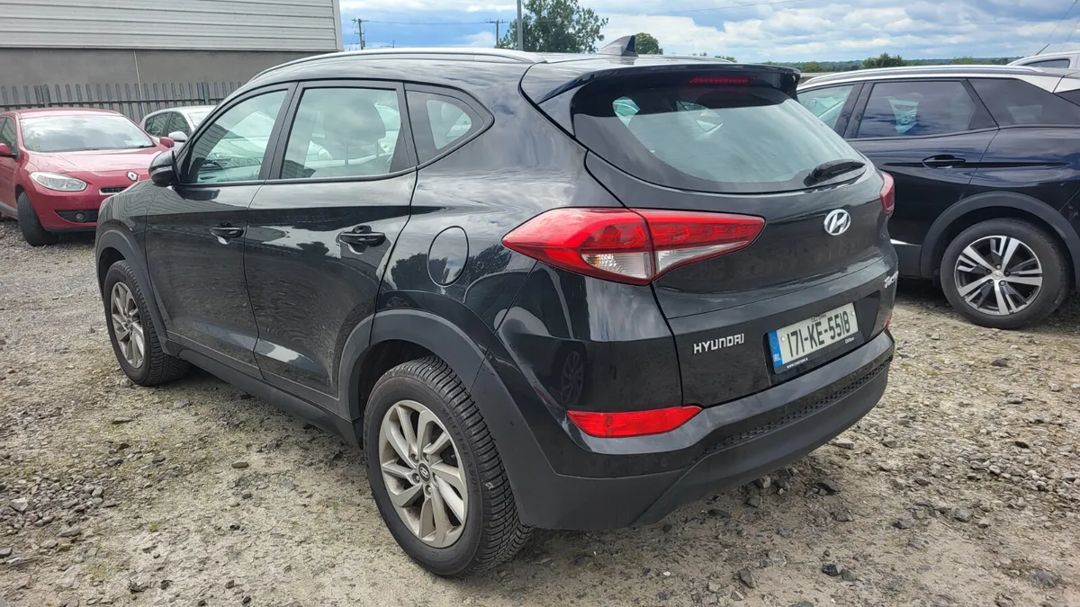 Hyundai Tucson 2017 1.7 CRDI - Image 2