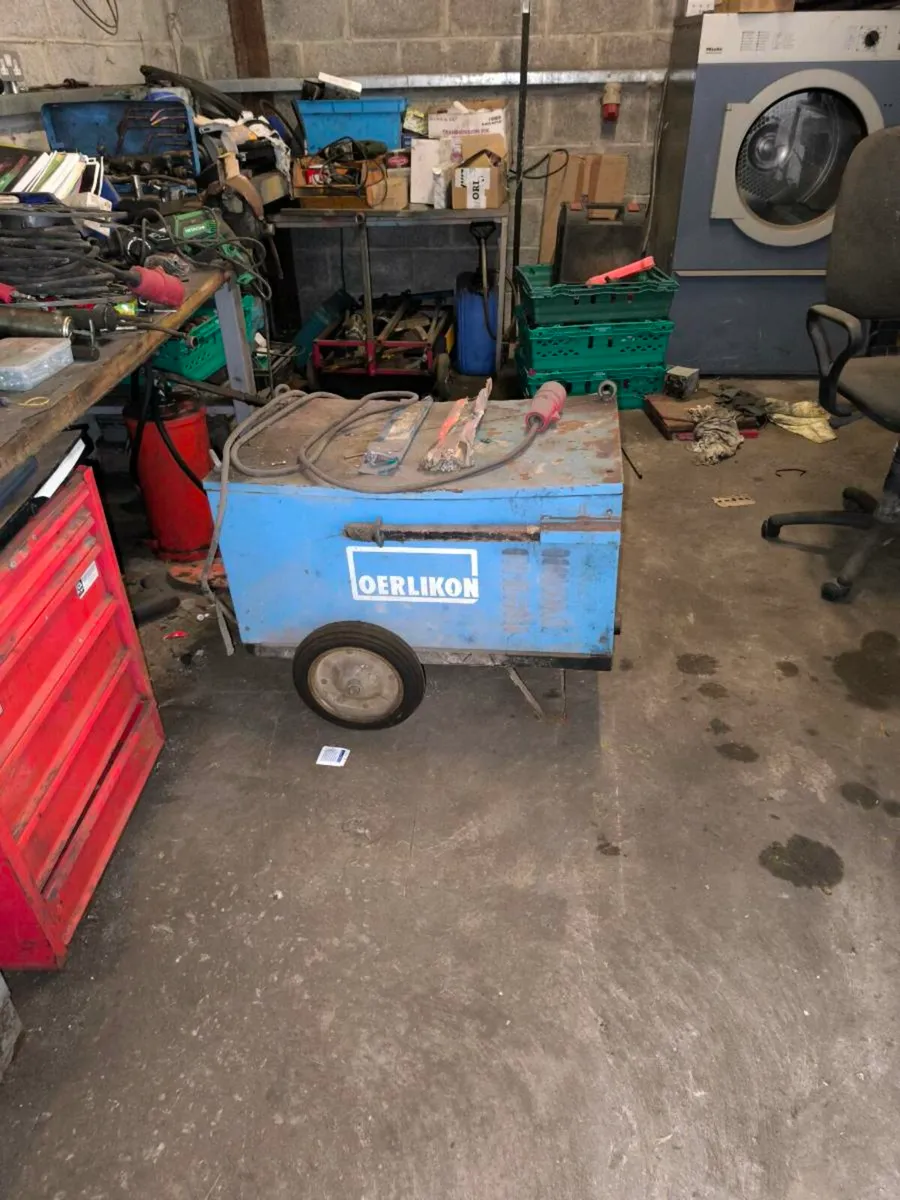 welder - Image 1