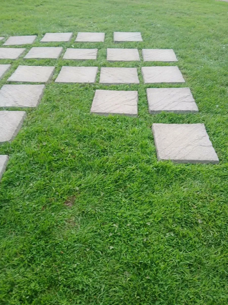 Sold pending collection 450mm square patio slabs - Image 3