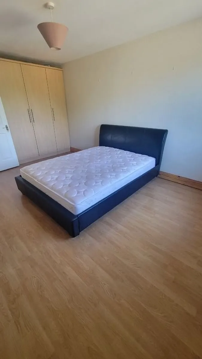 Sleigh bed - Image 2