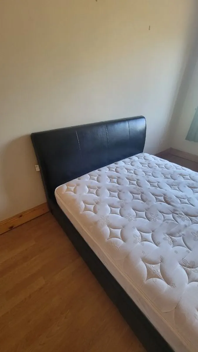 Sleigh bed - Image 3
