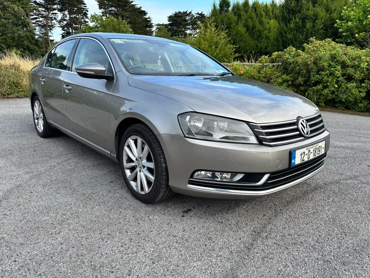 VW Passat 1.6 TDI HIGHLINE - Image 1