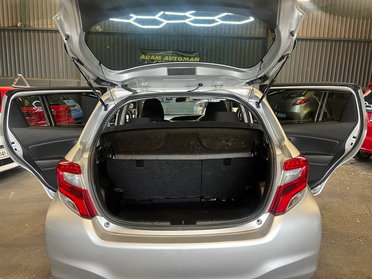 Toyota Vitz 2016 Automatic - Image 4