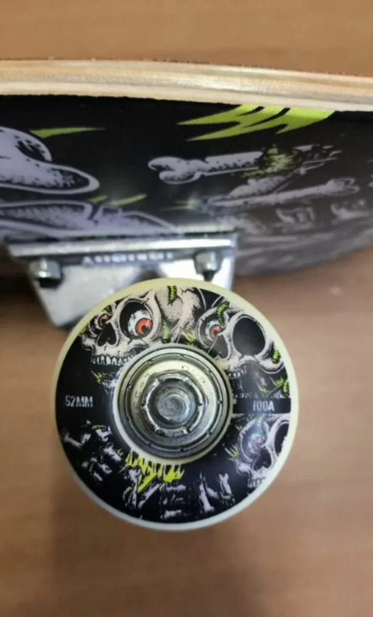 skate - Image 2