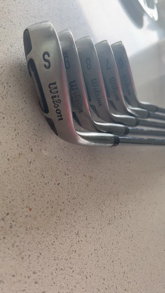 Golf irons - Image 1