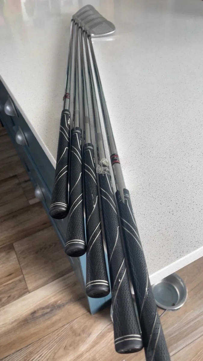 Golf irons - Image 4