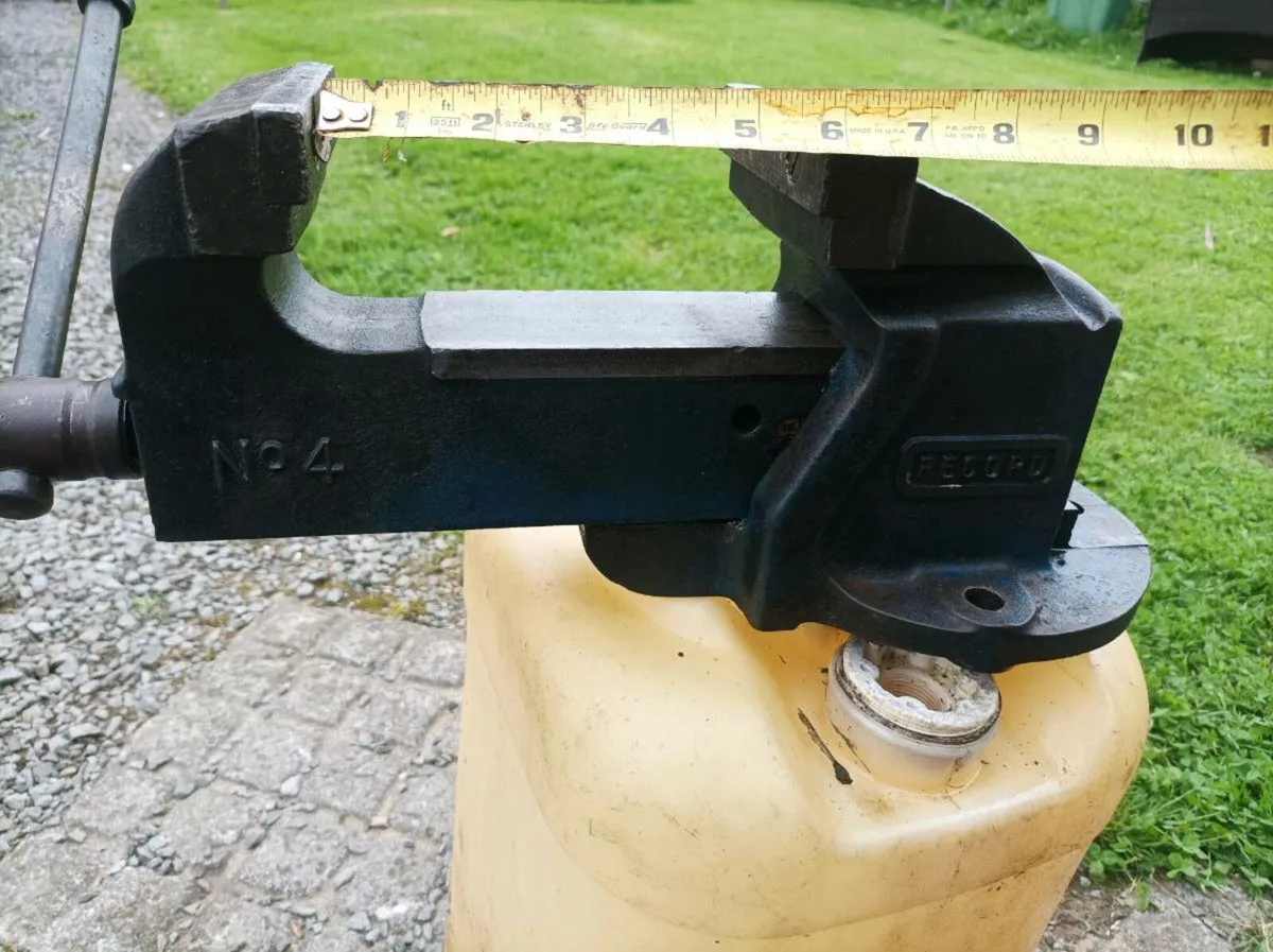 Record no. 4 bench vice - Image 2