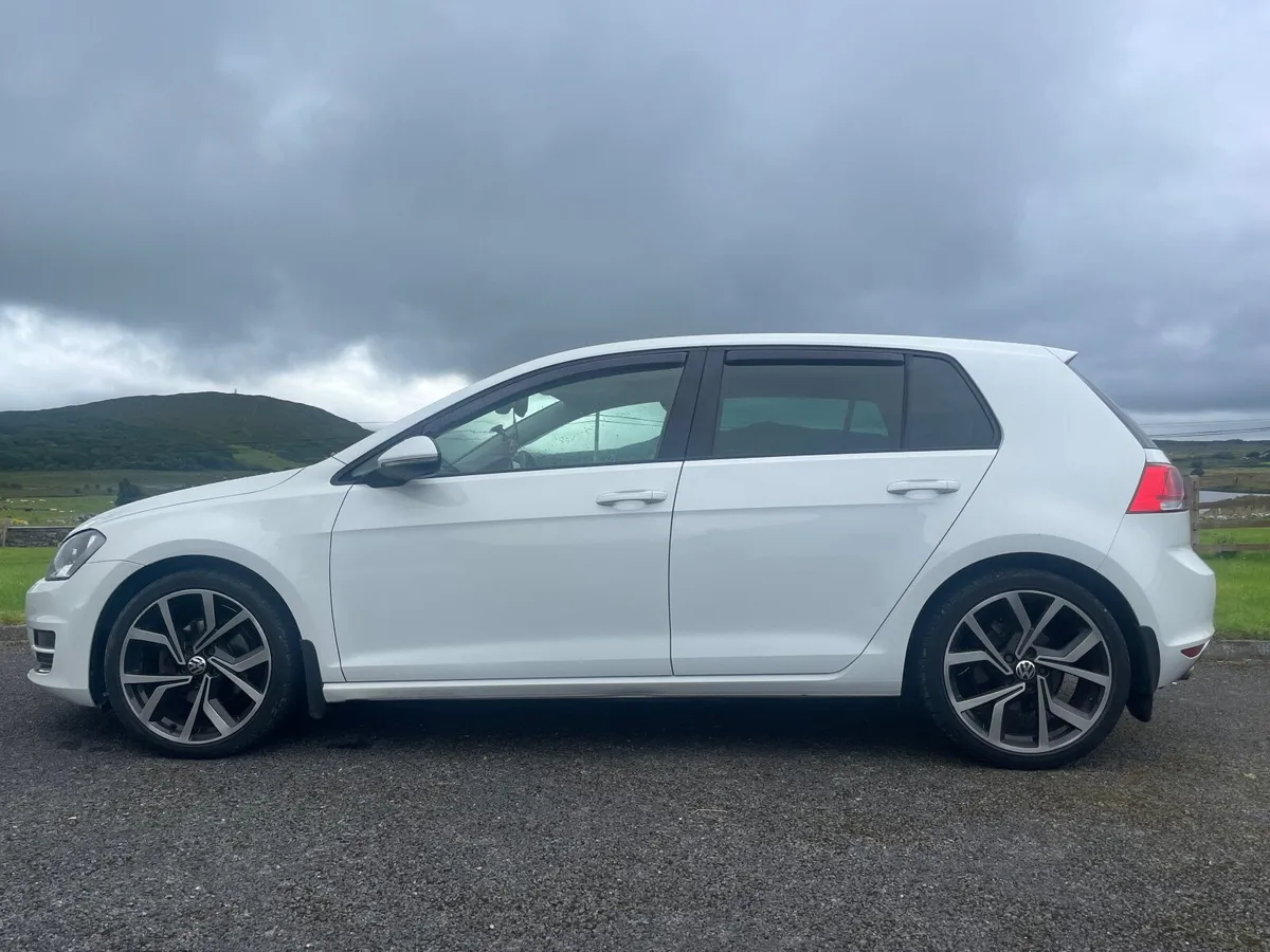 Volkswagen Golf 2016 - Image 2