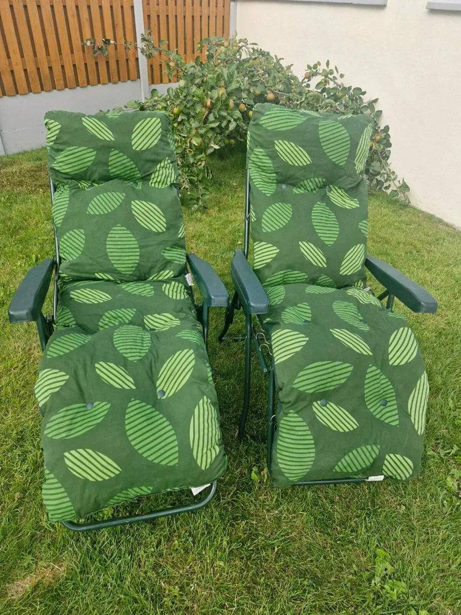 Recliner chair - Image 1
