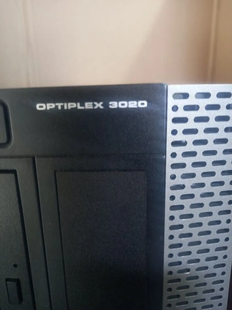 DELL Optiplex 3020 - Image 1
