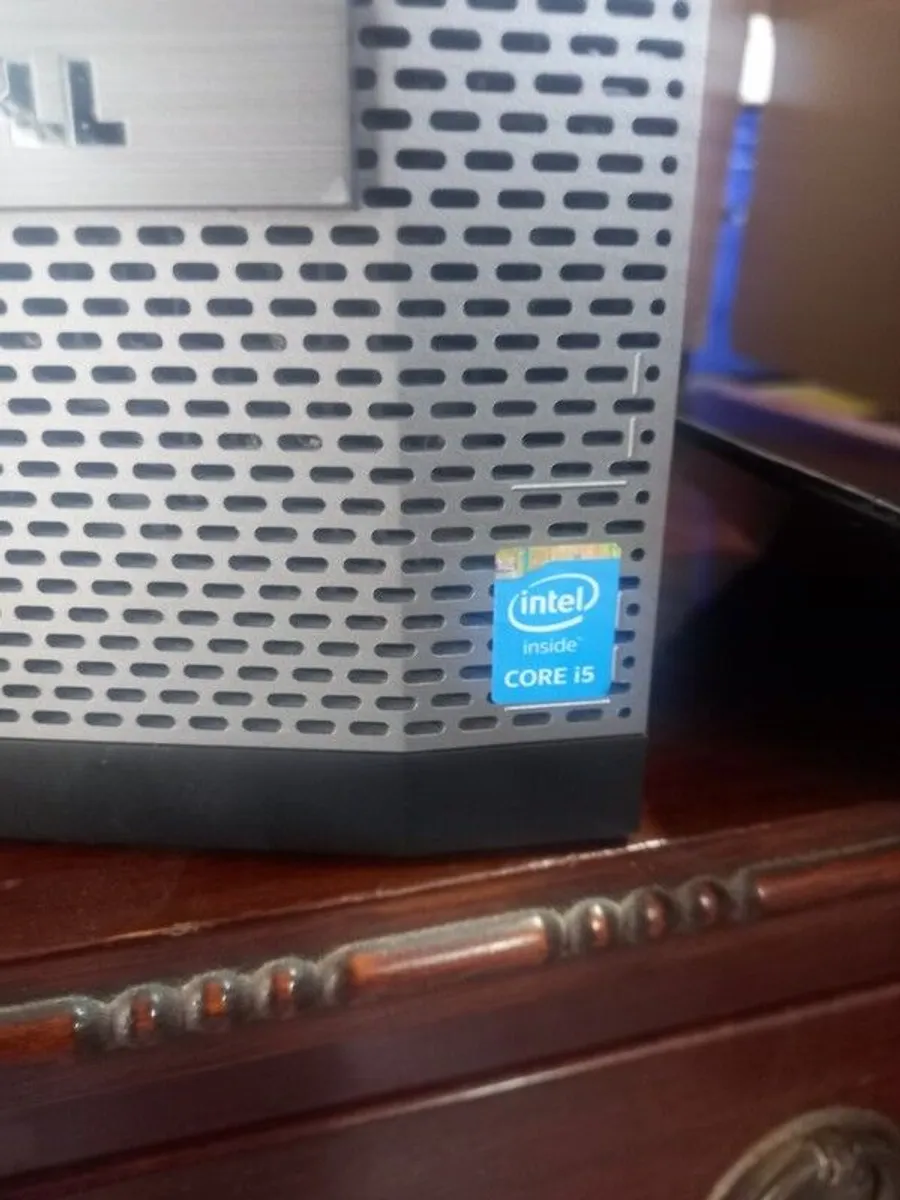 DELL Optiplex 3020 - Image 2