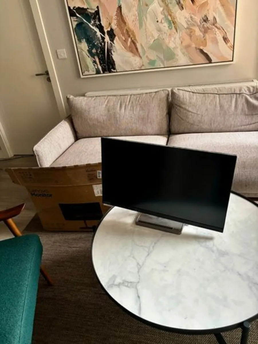 Lenovo L28u-35 28" 4K UHD Monitor - Image 1