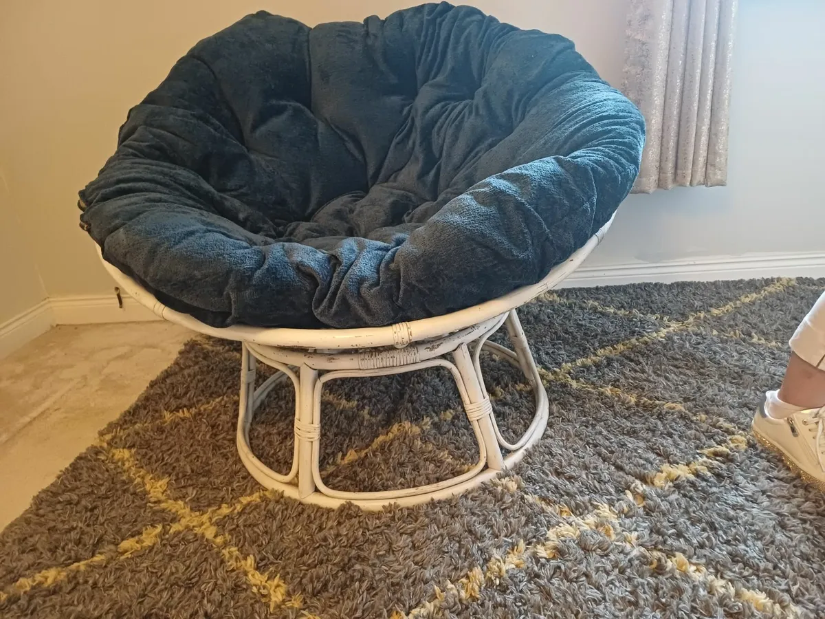 Egg chair - Image 2