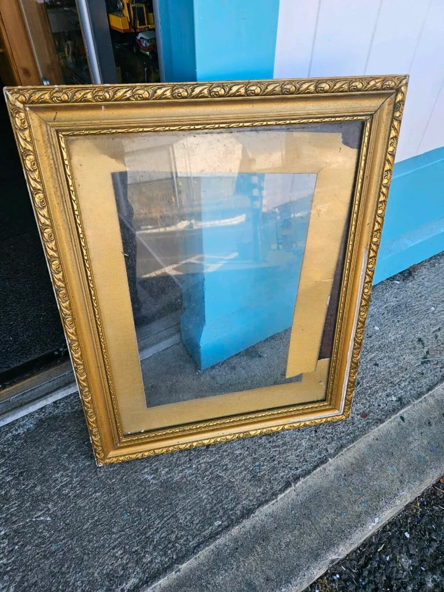 Vintage Picture Frame - Image 2
