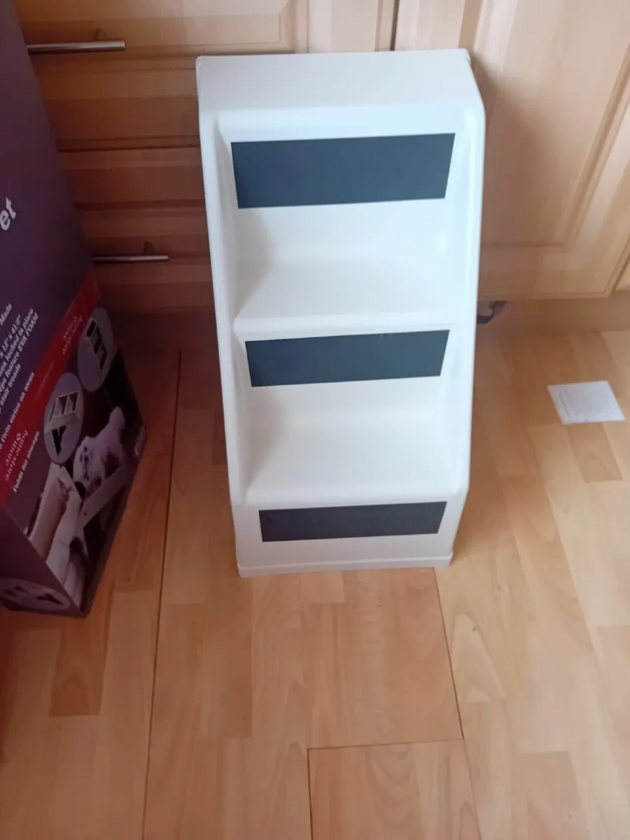 Pet steps - Image 3