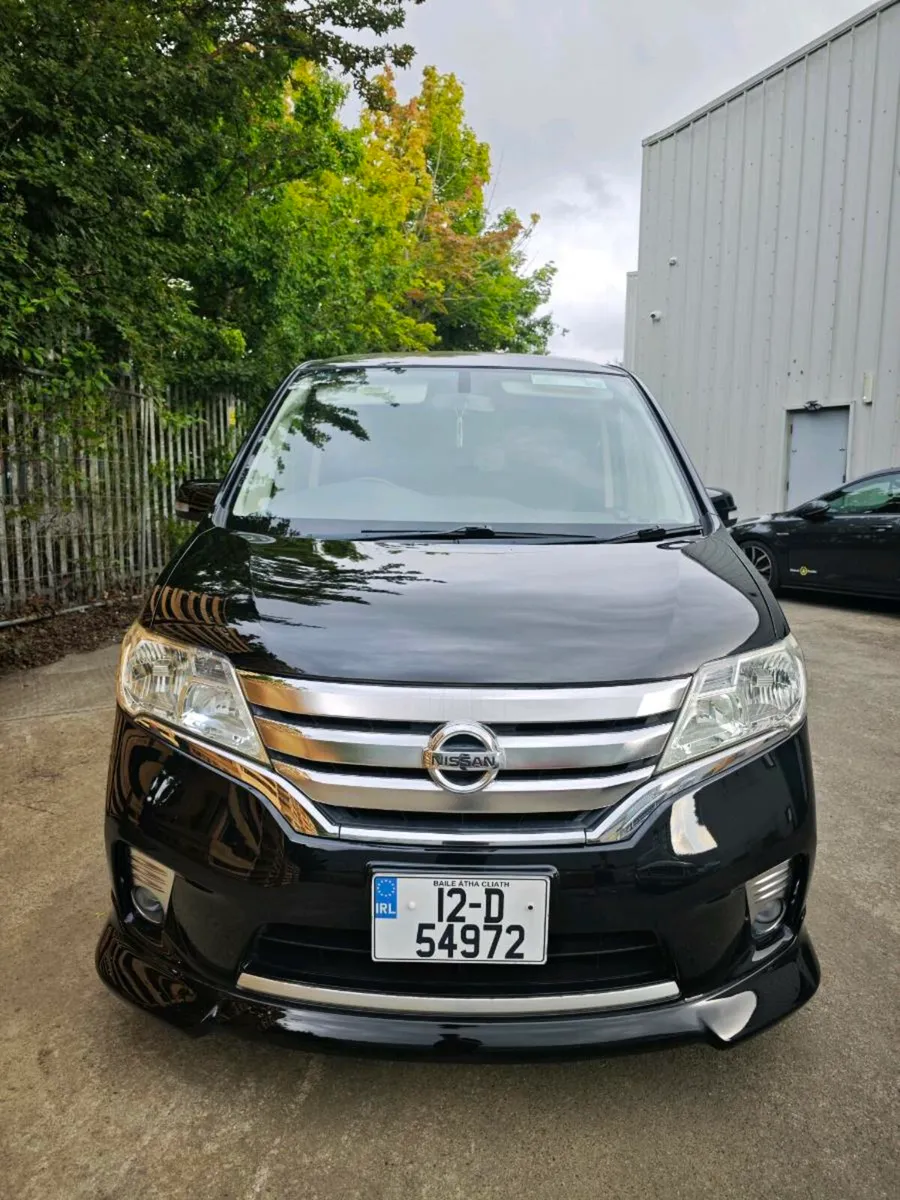 Nissan serena highway star - Image 4