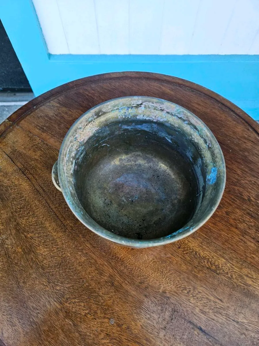 Vintage Brass Pot - Image 2