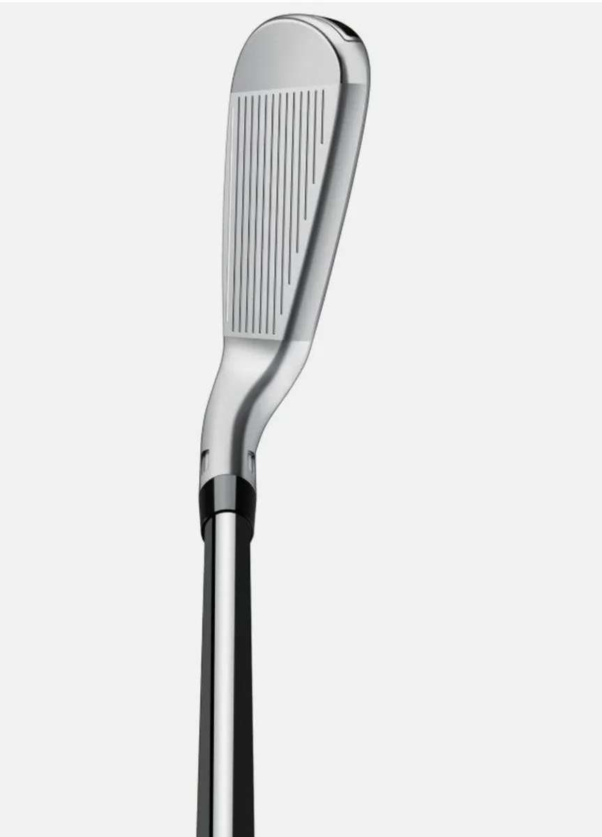 TaylorMade Qi 5-PW, AW, SW Iron Set Regular - Image 4
