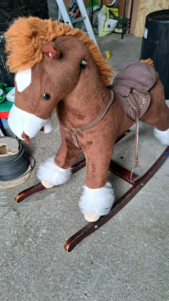 Free Rocking horse