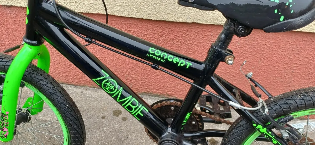 Boy's bicycle - Image 2
