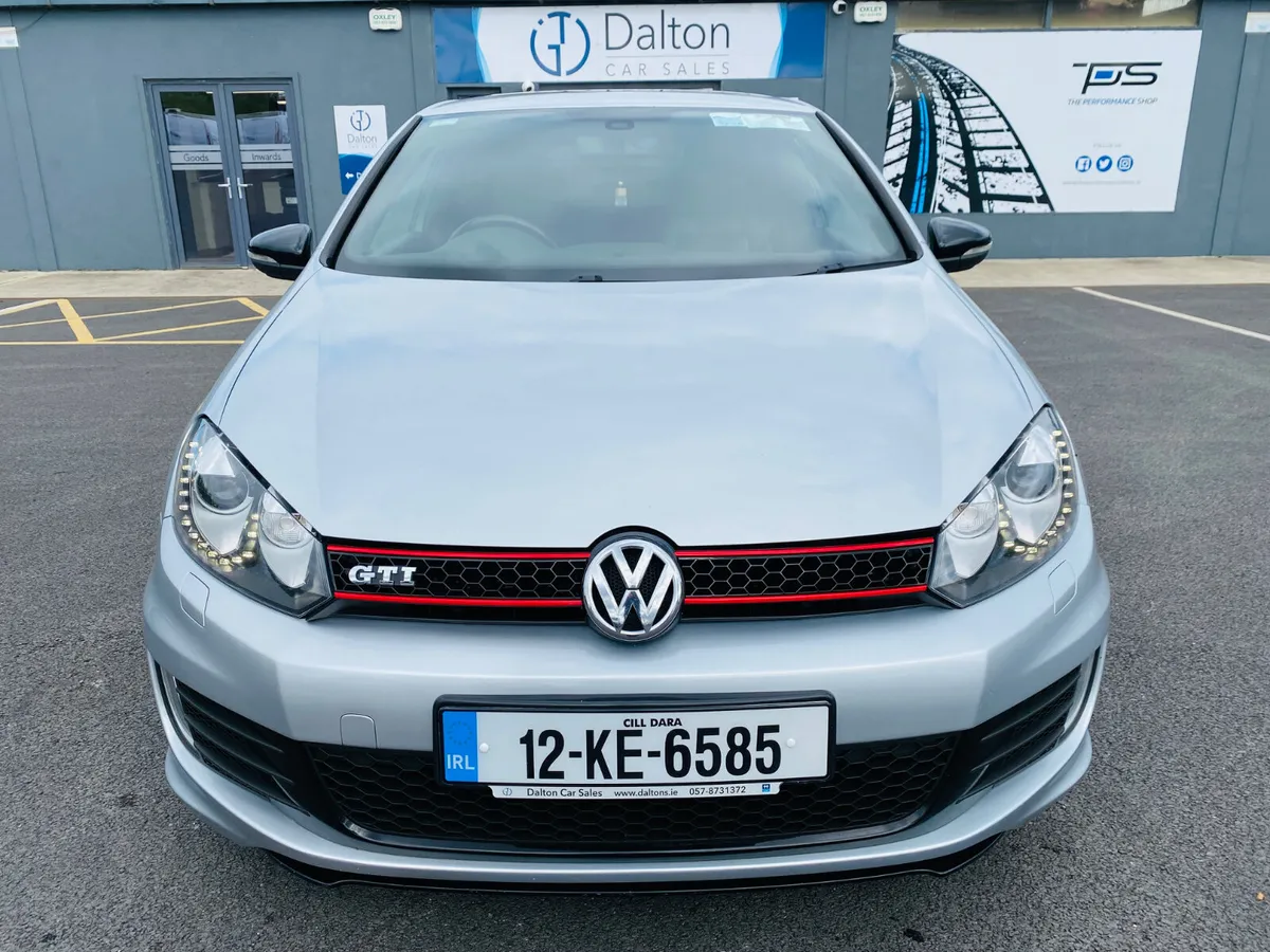 VOLKSWAGEN GOLF GTI EDTION 35 2012 - Image 3