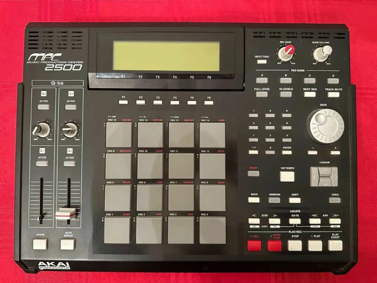 Akai MPC 2500 with 1GB MPC Compact Flash - Image 1