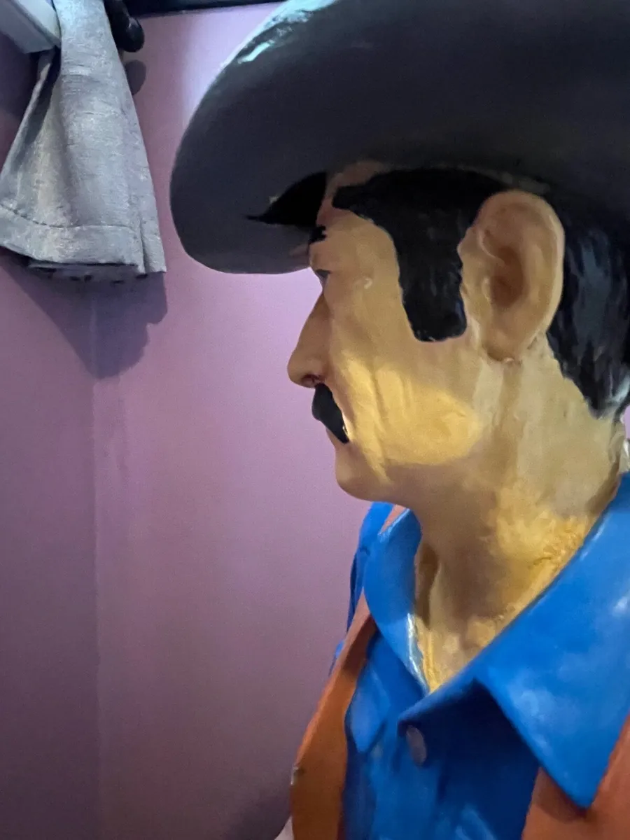 3ft cowboy statue - Image 4