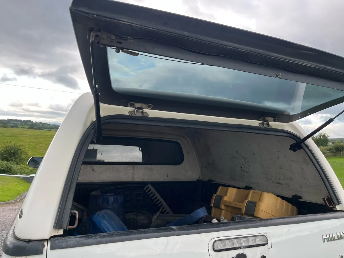 Hilux canopy - Image 2