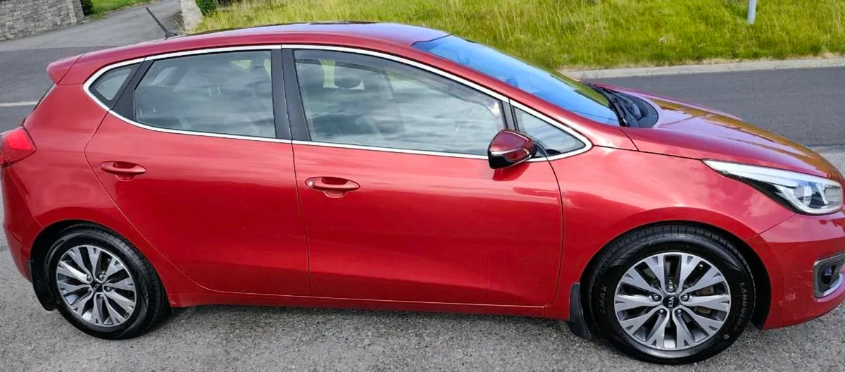 Kia Ceed 1.6 EX Diesel 5DR - Image 2