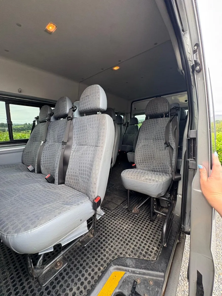 Ford Transit - Image 4