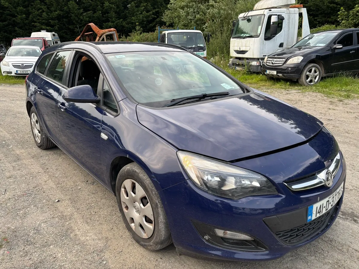 141 opel Astra estate - Image 1