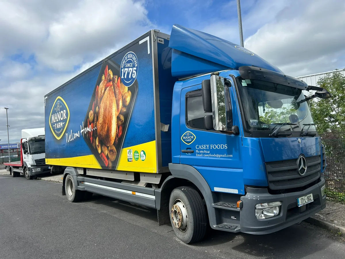 Mercedes Atego 15 ton manual - Image 1