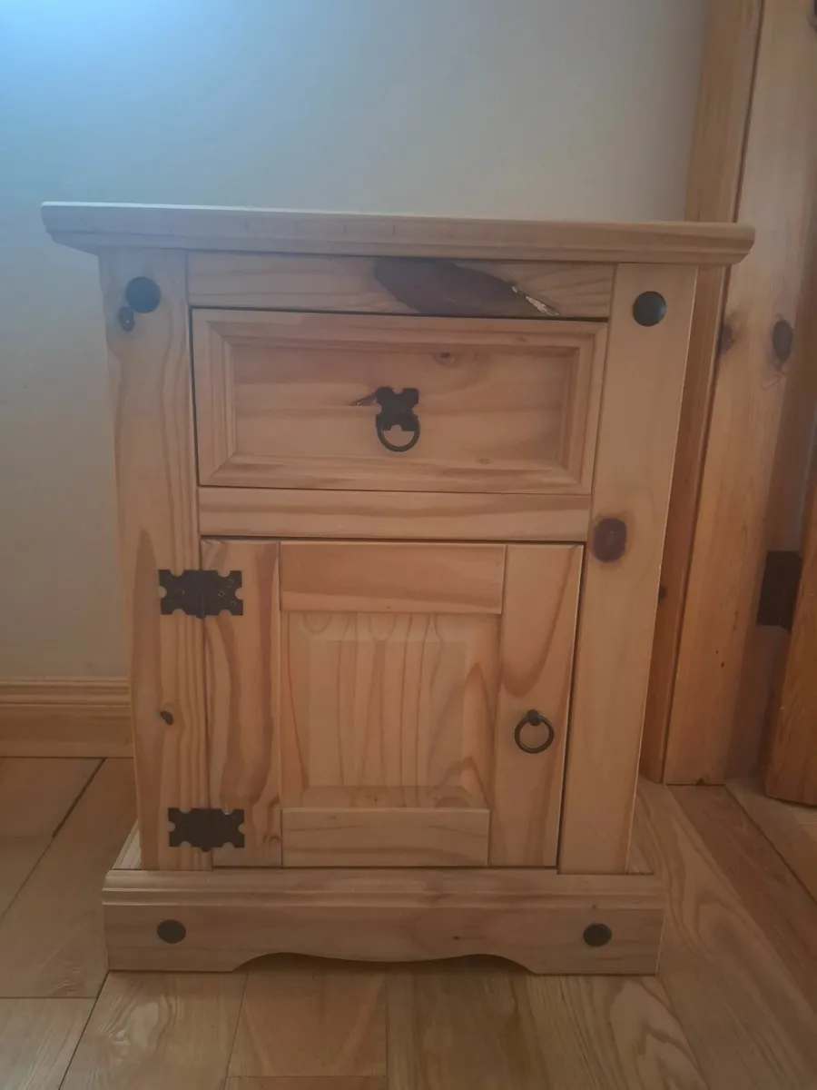 Bedside lockers - Image 3