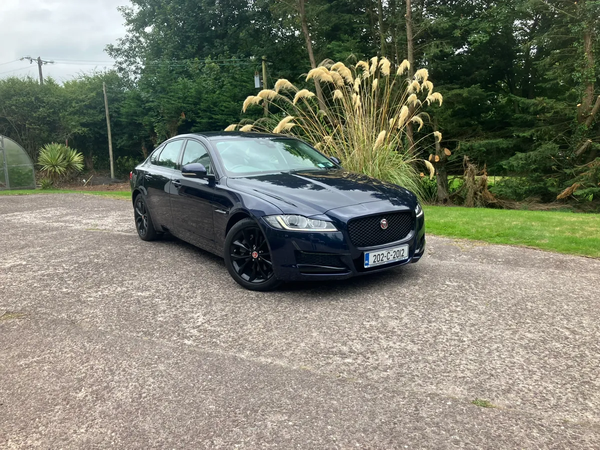 2020 JAGUAR XF 2.0D CHEQUERED FLAG 087-2535286 - Image 1