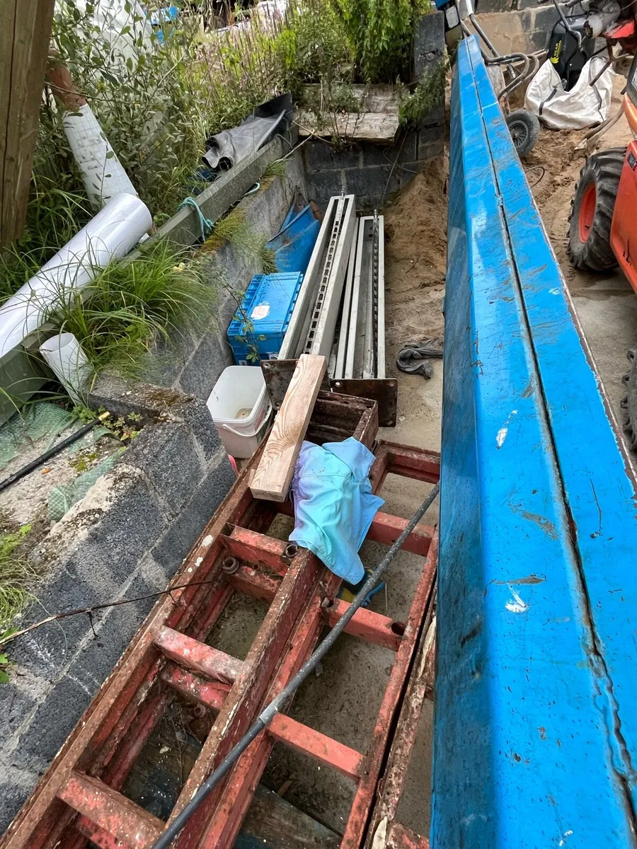 4 post lift - Image 3