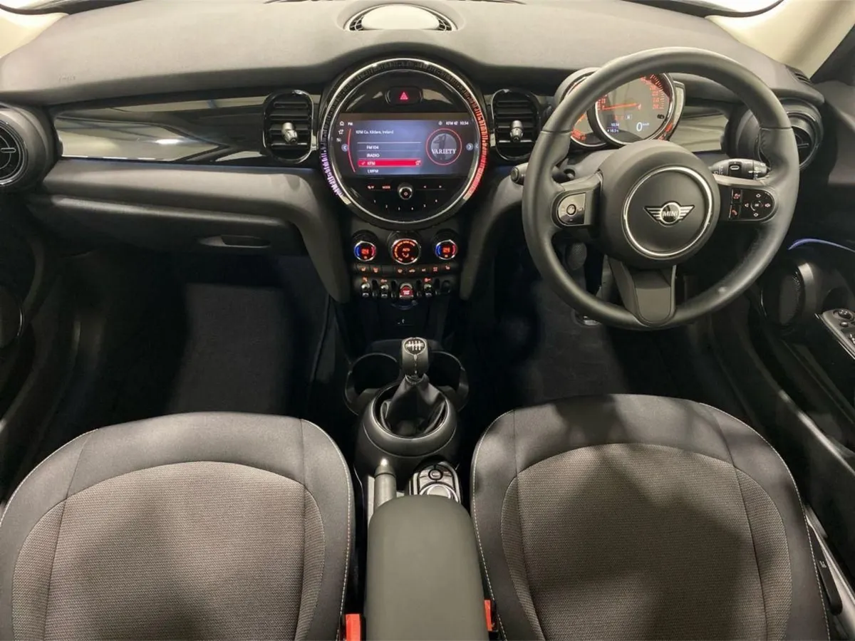 MINI HATCH 3-door Cooper Classic - Image 4