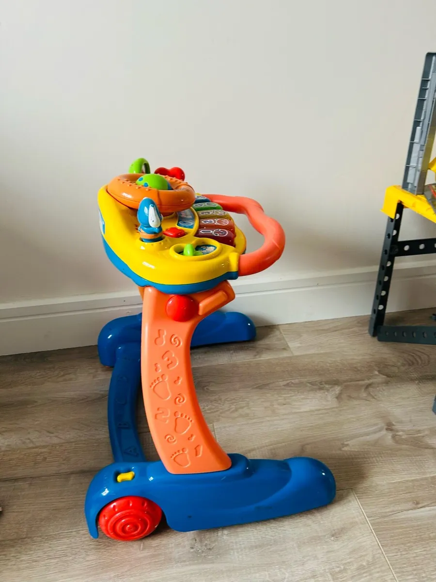 Baby walker - Image 2