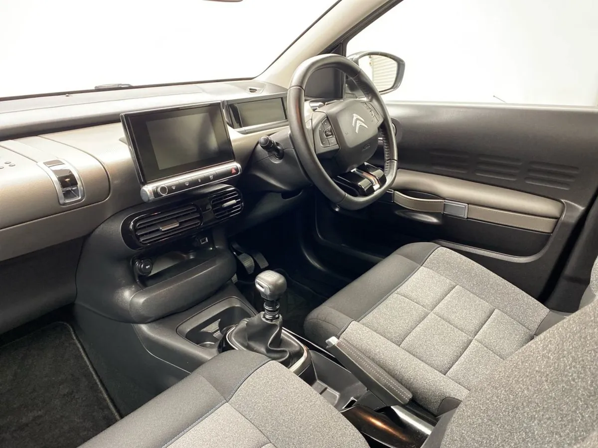 Citroen C4 Cactus 1.2 Puretech 110 S S Feel - Image 3
