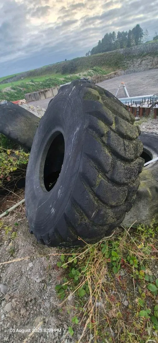 Dumper truck tyres - Image 2